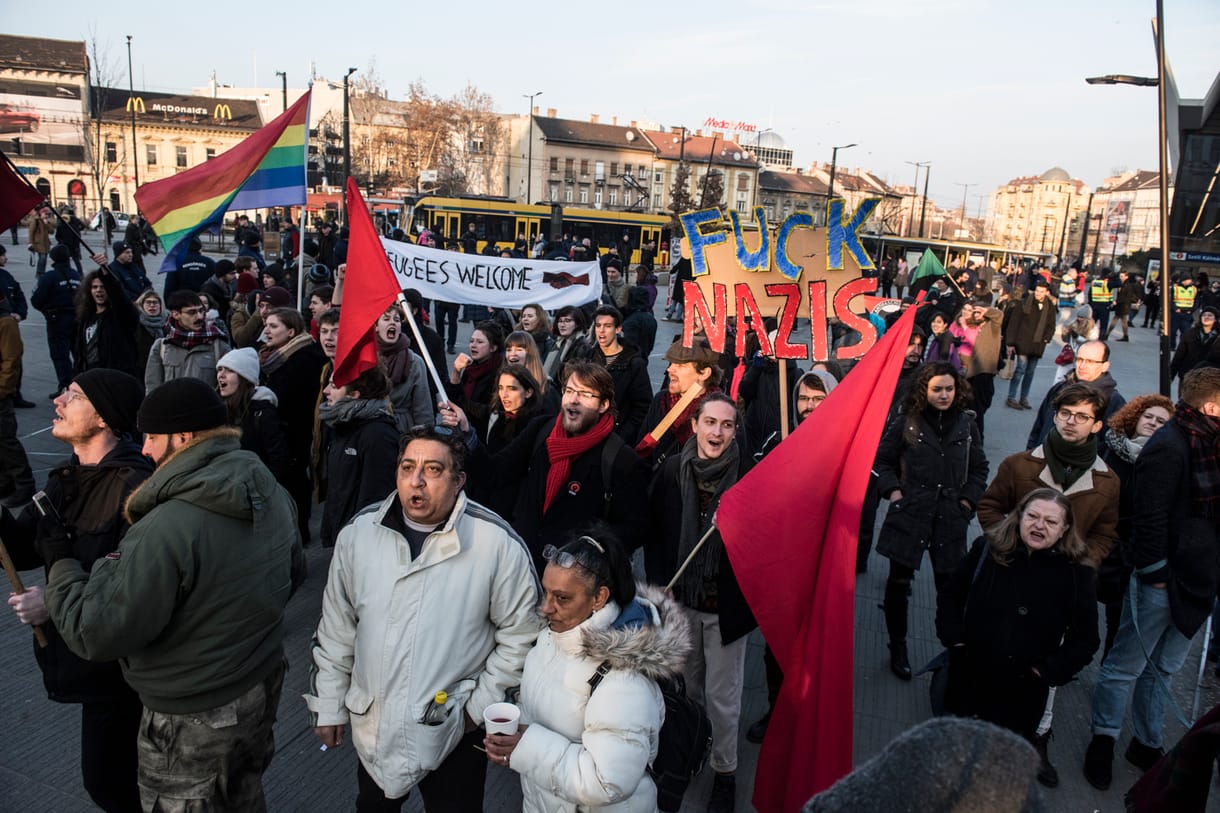 A Széll Kálmán téren fognak tüntetni az antifasiszták a kitörés napján