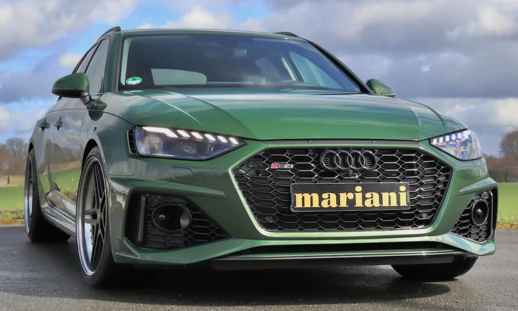 520 lóerős lett az Audi családi sportautója, az RS4 kombi