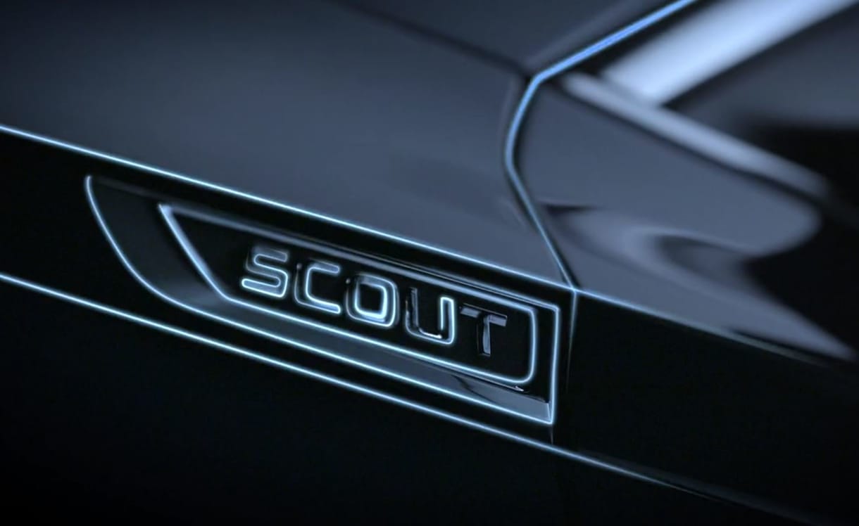 Először lesz terepkombi a Skoda Superbből