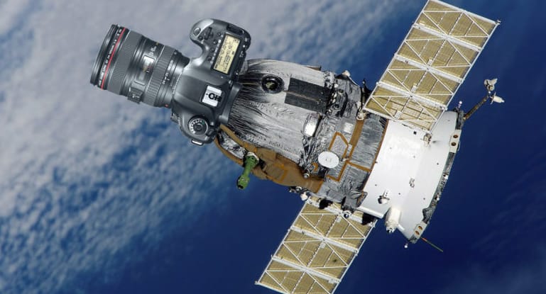 És akkor a Canon felküldi legnépszerűbb fényképezőgépét az űrbe