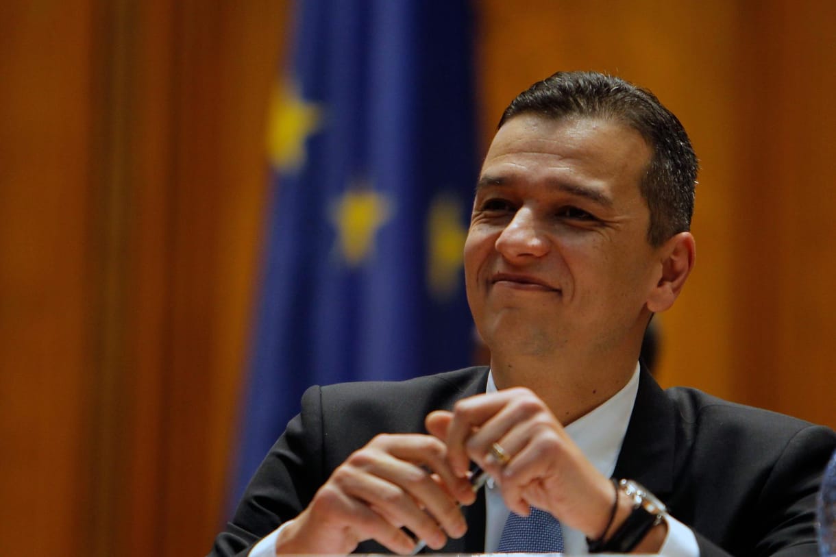 Grindeanu vezetésével alakul szociálliberális kormány Romániában