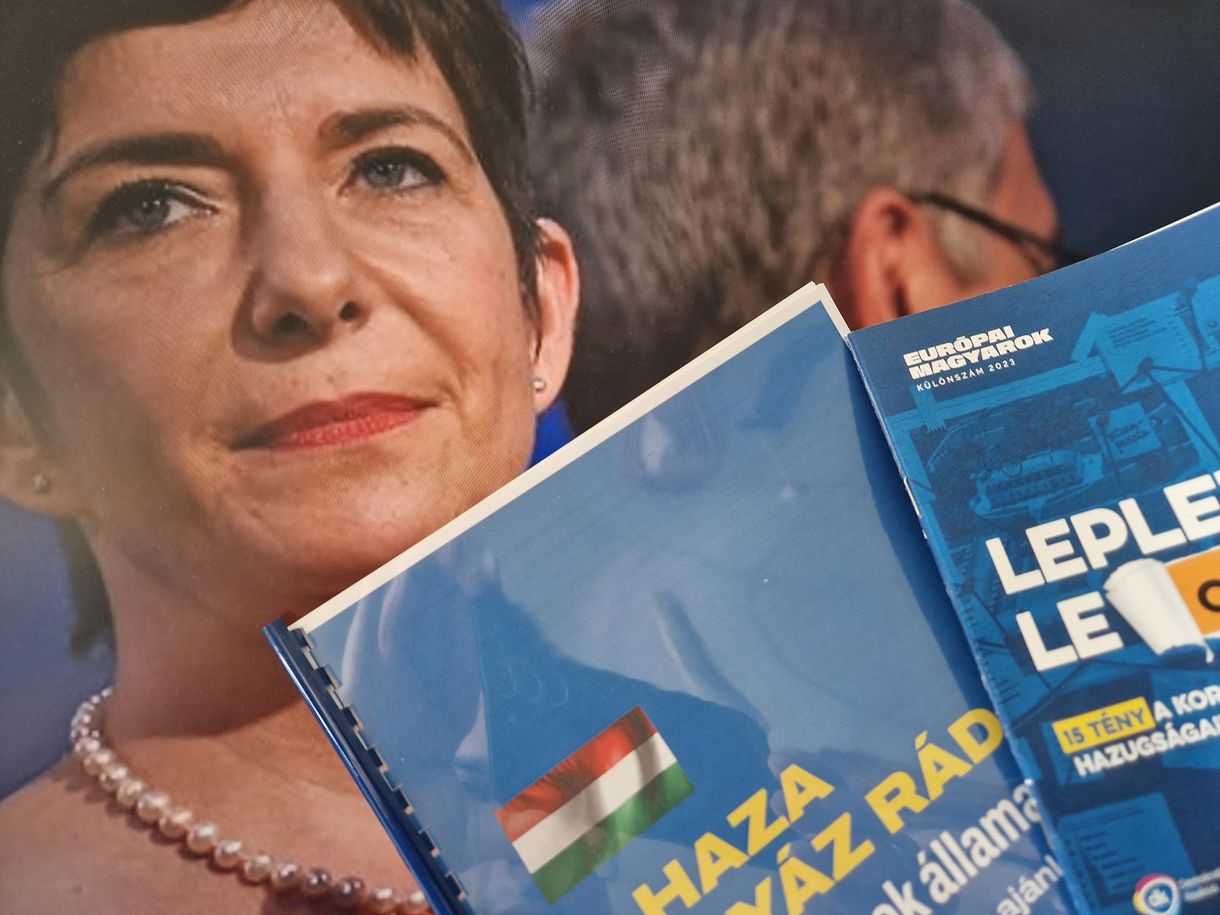 Vidékre indul a DK Dobrev Klárával, Orbán hazugságaival és 20 ezer aktivistával