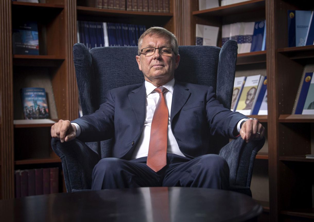 Még nem emelt alapkamatot a jegybank, de lássuk, hogyan magyarázzák!