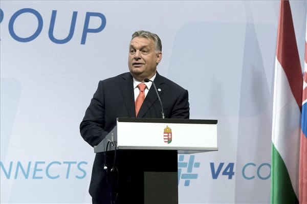 Orbán sorosozással reagált a Sargentini-jelentés bizottsági elfogadására