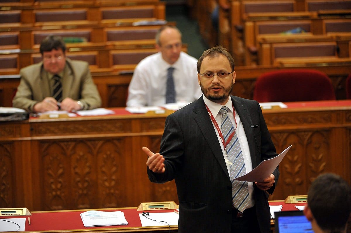 Matolcsy kudarca? – Távozik Kármán András az NGM-ből