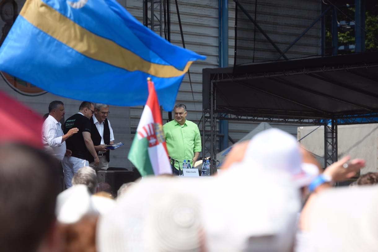 Bauer: Az ellenzék és Orbán revíziós politikája