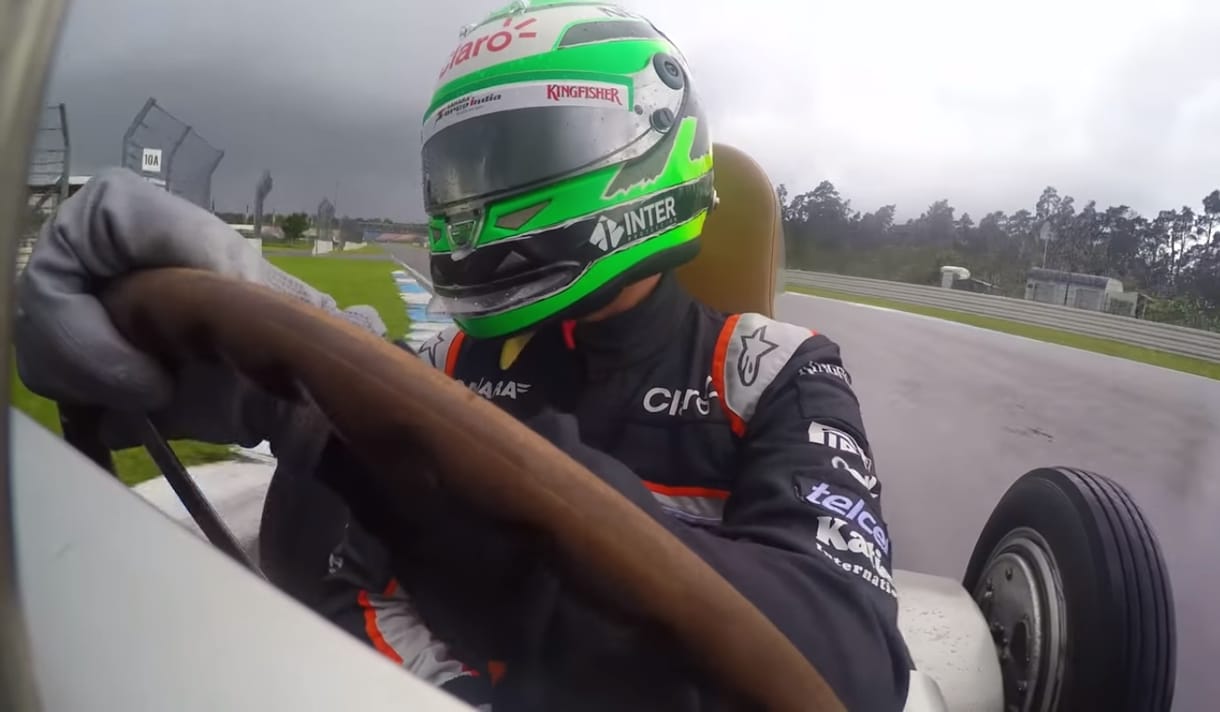 Hiánypótló videó: így vezetik a klasszikus F1-autókat a mai pilóták