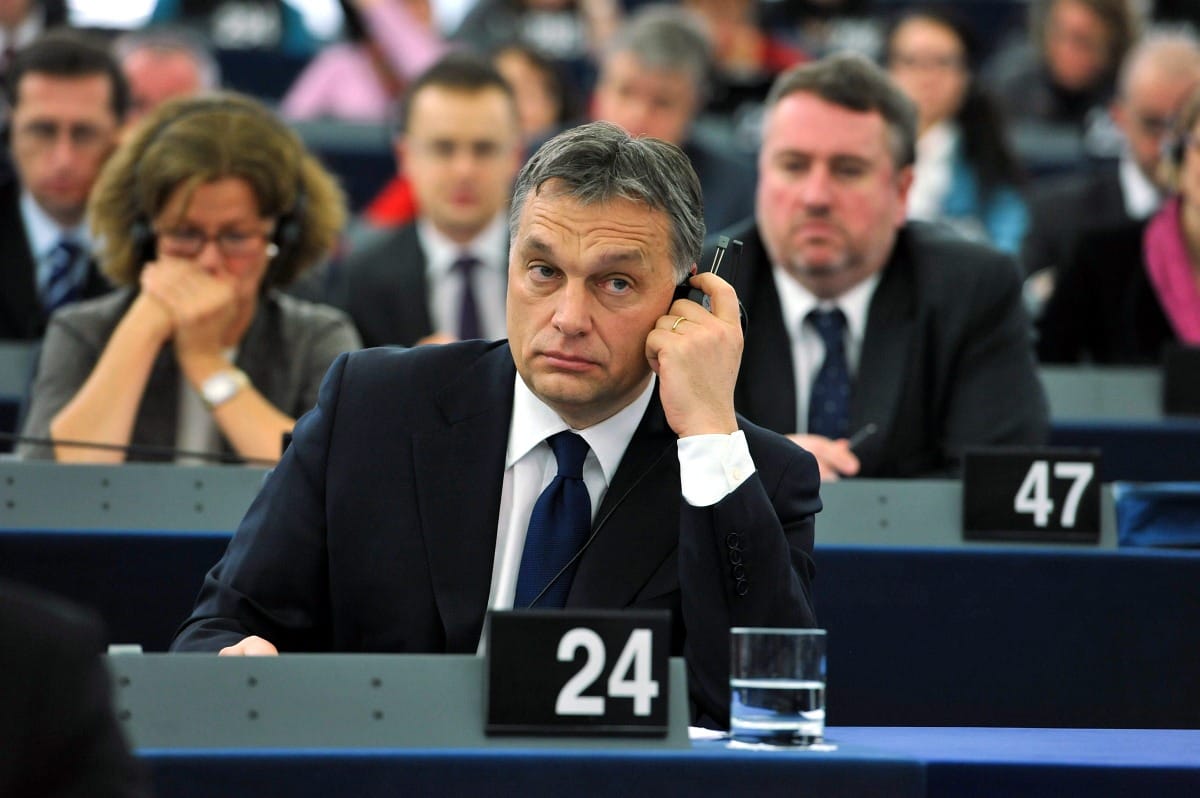 Mit remélnek Barrosóék Orbántól?