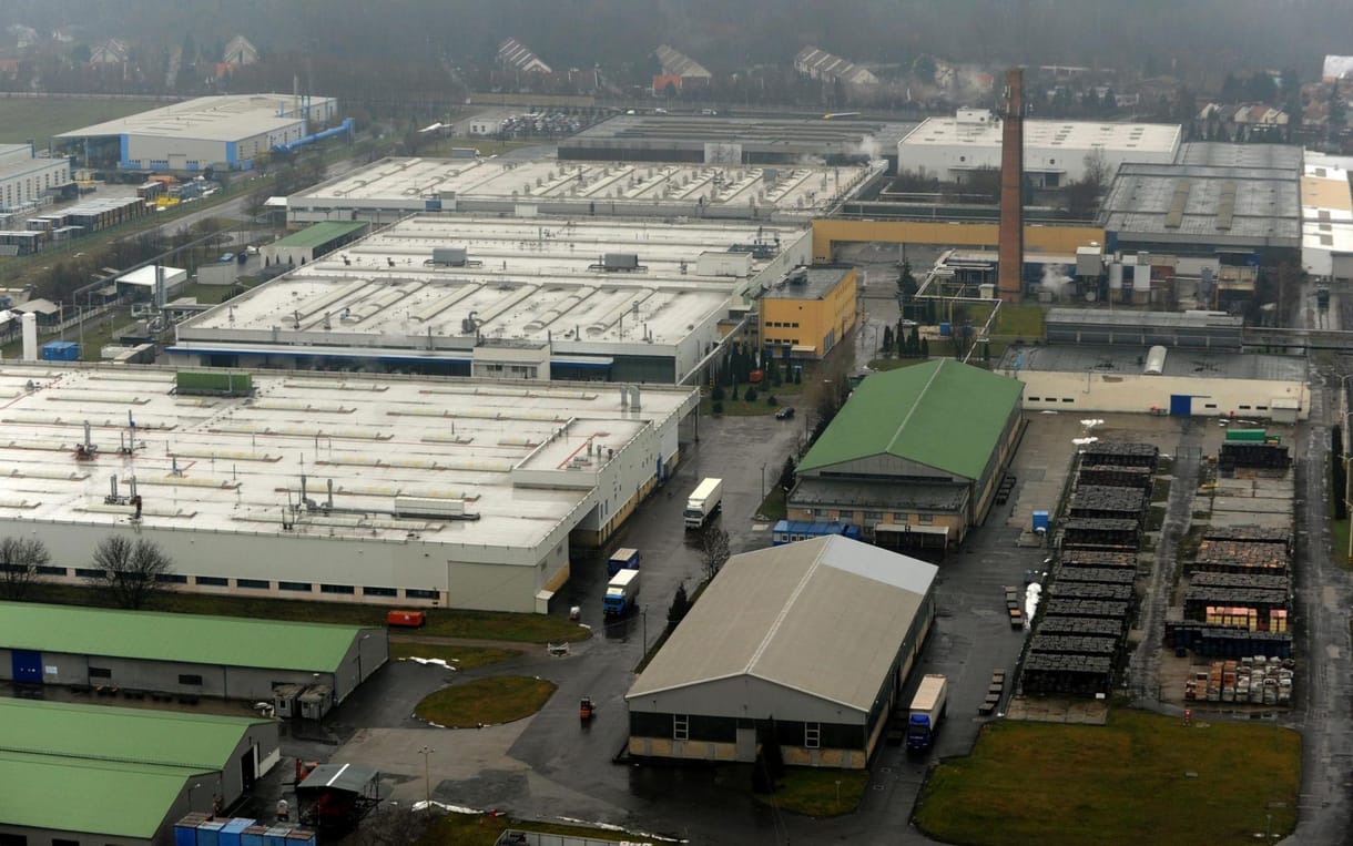 Nyolcszáz dolgozó munkája válik feleslegessé Jászberényben, az Electroluxnál