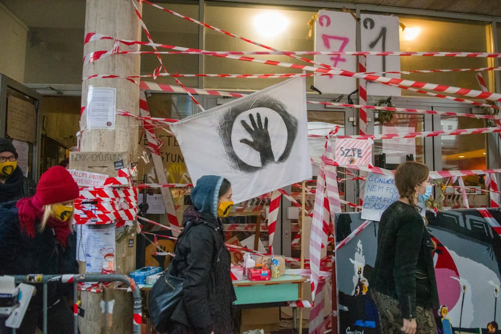 Huszonkét tanár döntött úgy, hogy nem indít osztályt jövőre az SZFE-n