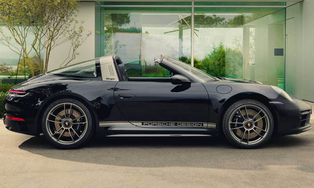 50 éves jubileumi 911-est mutatott be a Porsche