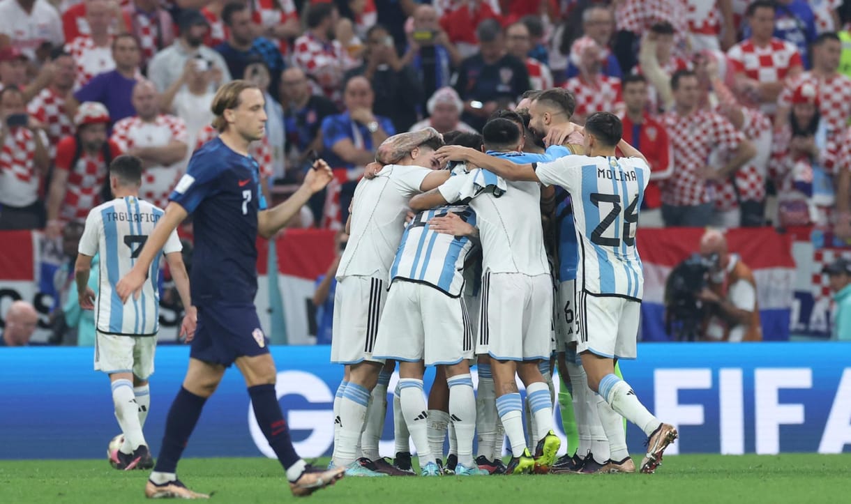 Argentína átlépett a horvátokon, megvan a vébé egyik döntőse