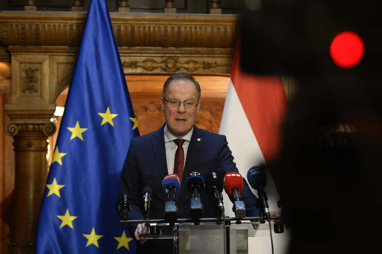 Nem veri nagy dobra a kormány, hogyan küzd majd a korrupció ellen