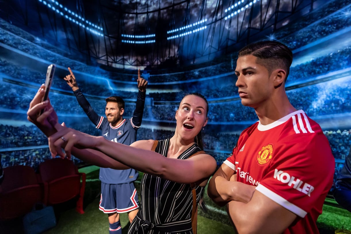 Karácsony Gergely George Clooney-val, Hosszú Katinka önmagával találkozott a Budapesti Madame Tussauds-ban