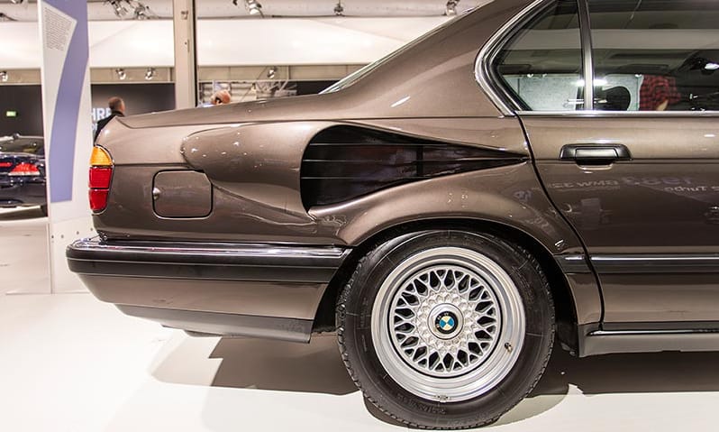 Unikum: Látta már a V16-os motorral szerelt 7-es BMW-t?