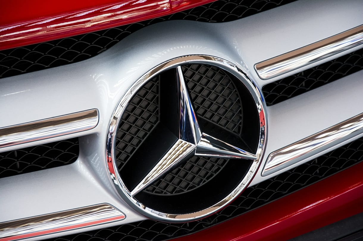 Hogy áll az Audi, a BMW és a Mercedes világszintű csatája?