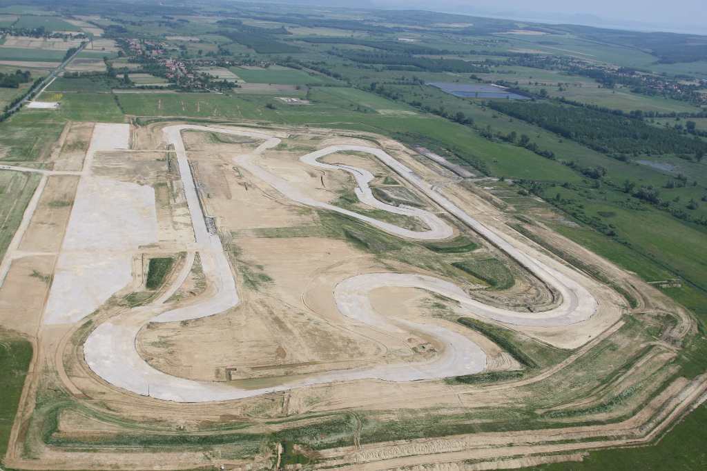 Közel félmilliárd forintért árulják a befuccsolt balatoni MotoGP-pályát
