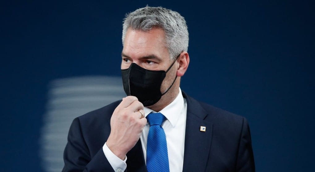 Kiszabadult a karanténból az osztrák kancellár