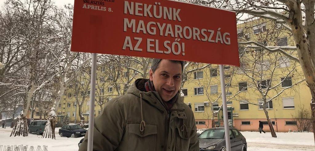 Lázár János szánkózni ment Márki-Zay beiktatása helyett