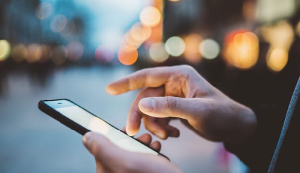 Amint lehet, frissítse a telefonját, mert egyetlen fotóval is feltörhető az Android