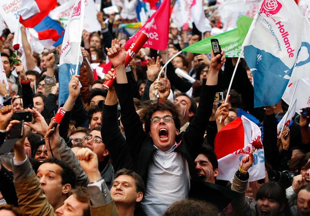 Sarkozy megbukott, Francois Hollande az új francia elnök