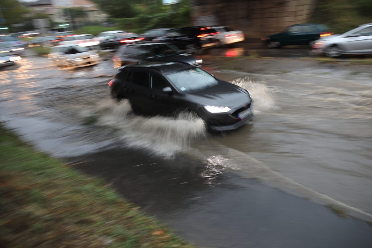 Kiadós esőre számíthatunk, főleg az ország nyugati felén