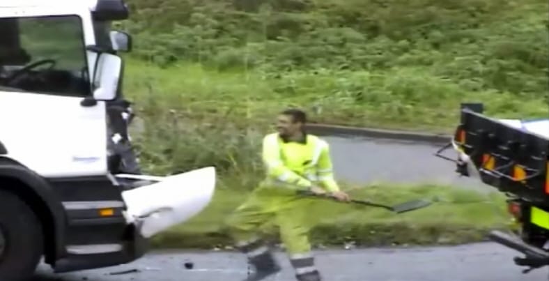 Ilyen közúti őrjöngésre ritkán van példa – videó
