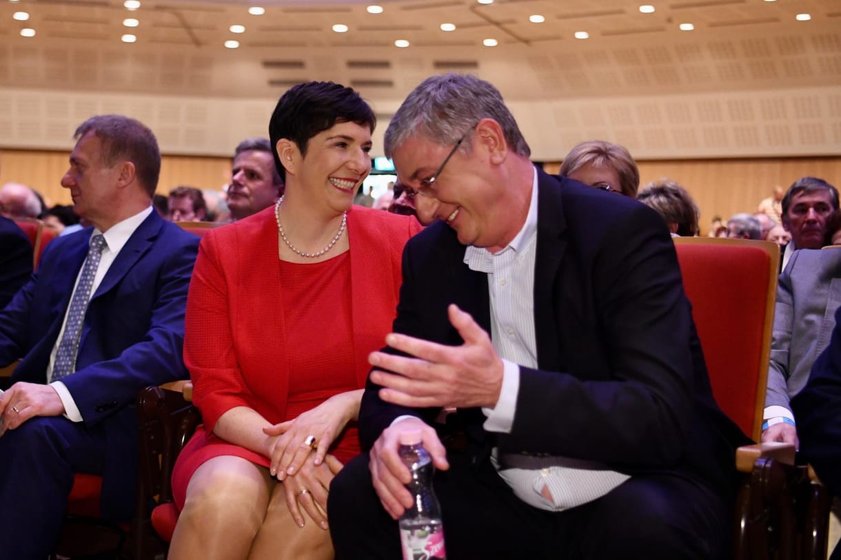 Gyurcsány Ferenc és Dobrev Klára elköltözik az Apró-villából