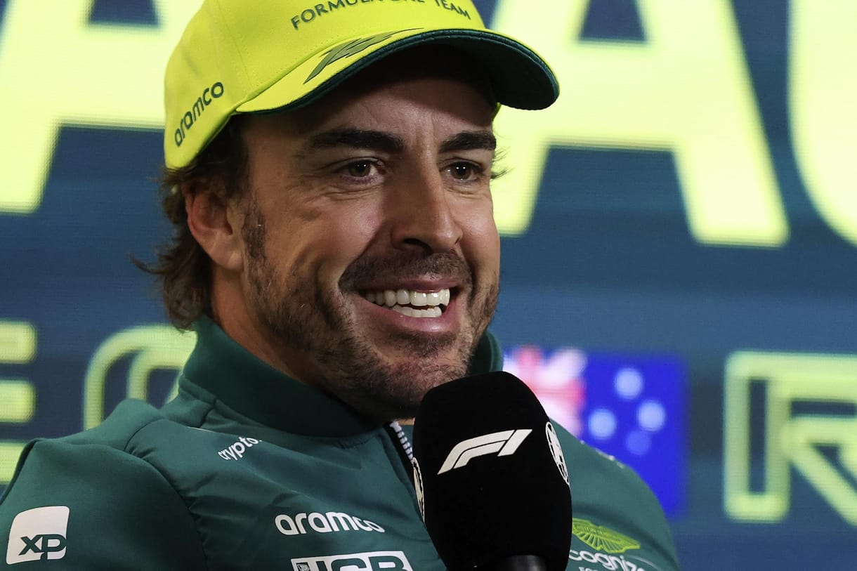 Hivatalos: Fernando Alonso hosszabbított az Aston Martinnal
