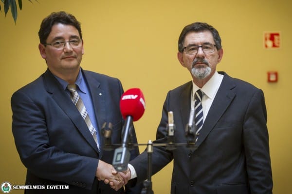 Maradt a Semmelweis Egyetem 
