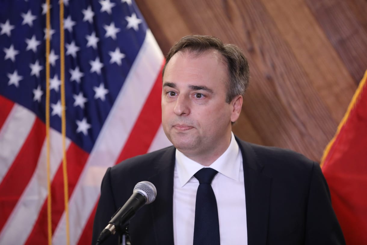 David Pressman amerikai nagykövet: Tom Lantos példájából erőt meríthetünk, hogy fellépjünk a gonosszal szemben
