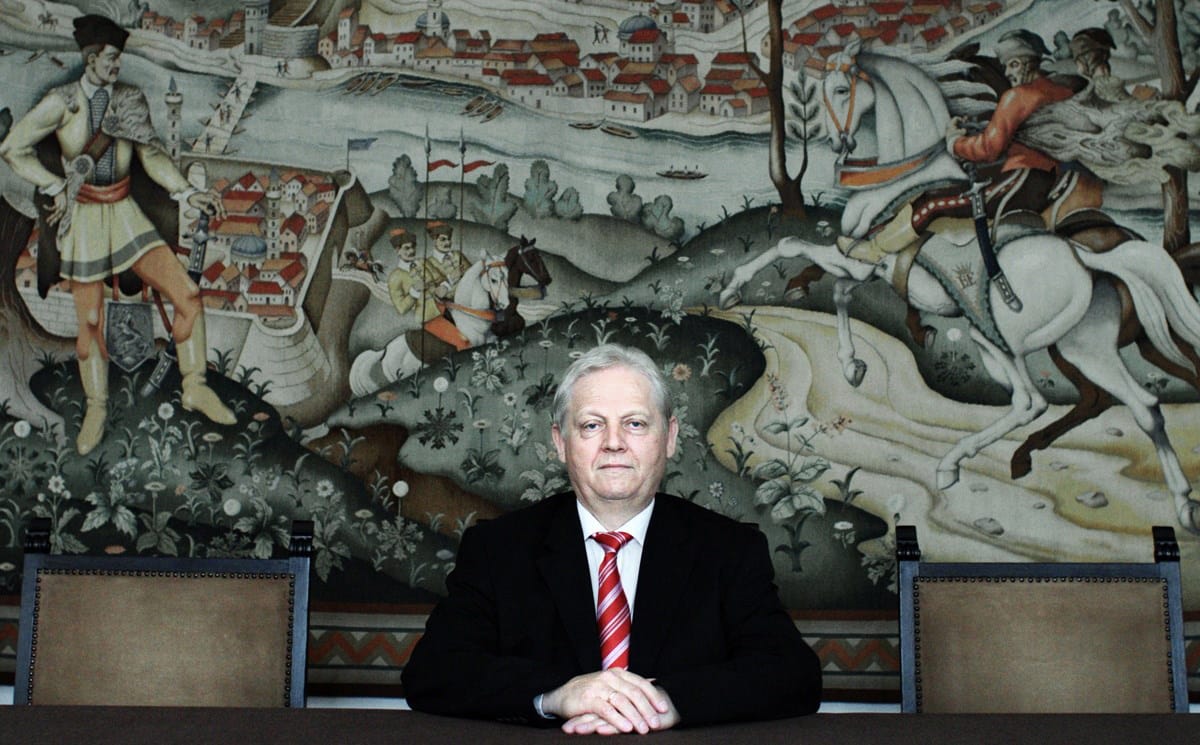Tarlós Lázárnak: 