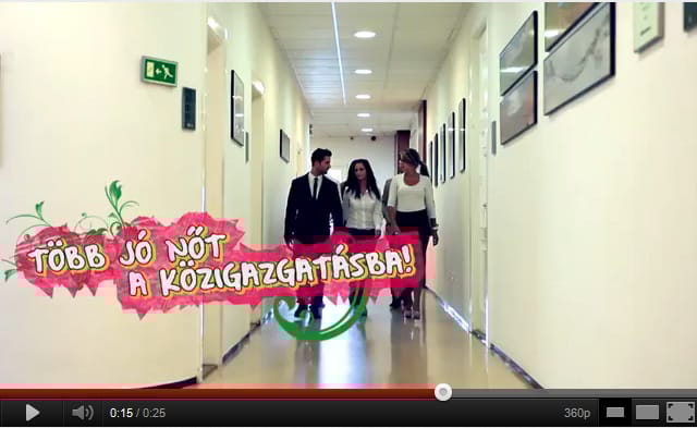 Több jó nőt a közigazgatásba!
