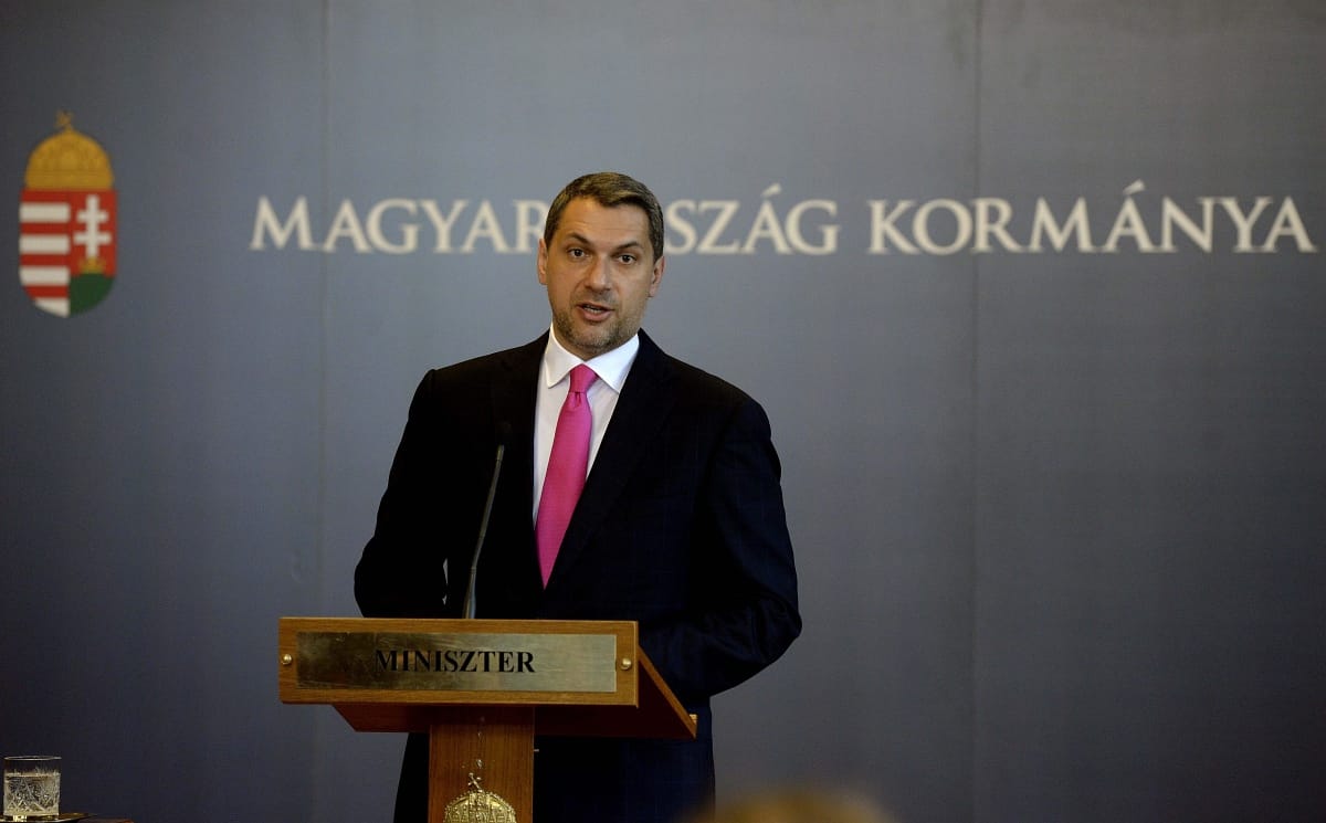Lázár: Simicska és Csányi nem kap majd ennyi pénzt 
