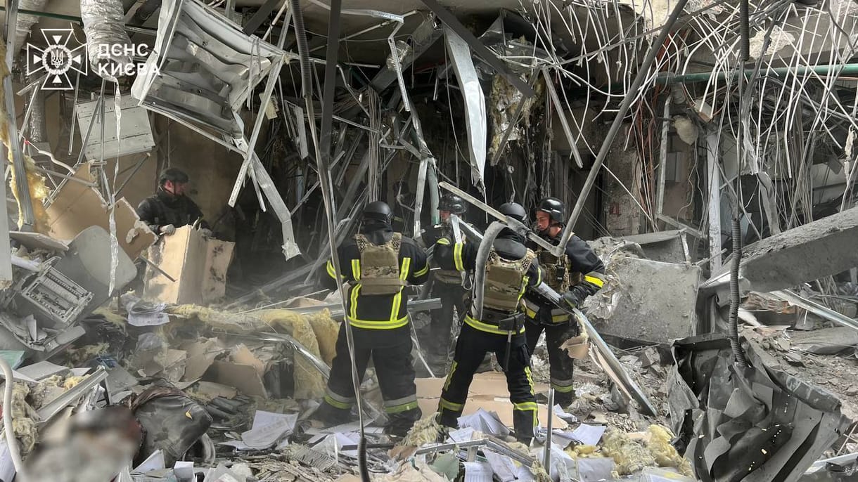 Így békepárti a Magyar Nemzet: dezinformációt terjesztő aktivistát idéz a kijevi kórházbombázásról
