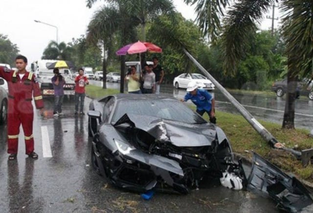 Nem csak Dzsudzsák zúzott Lamborghini Aventadort – fotó