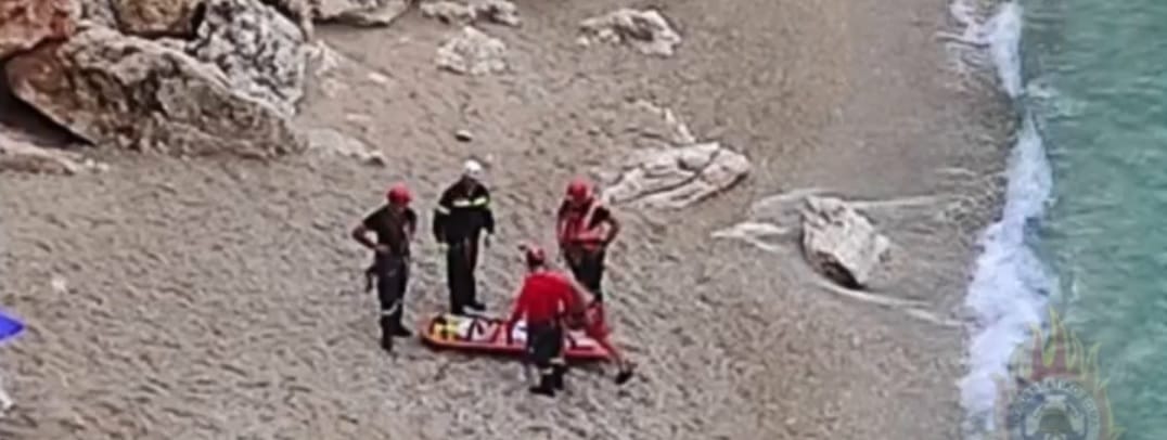 Lezuhant egy szikláról egy 18 éves magyar fiú Korfun