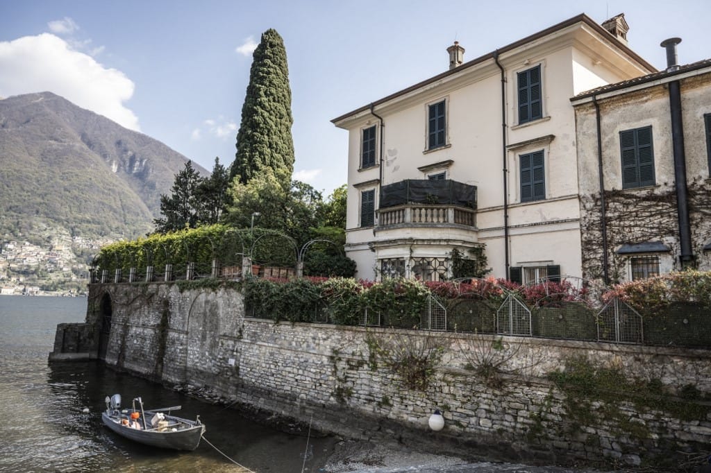 Ha meg akarta volna venni George Clooney luxusvilláját, van egy rossz híre a színésznek