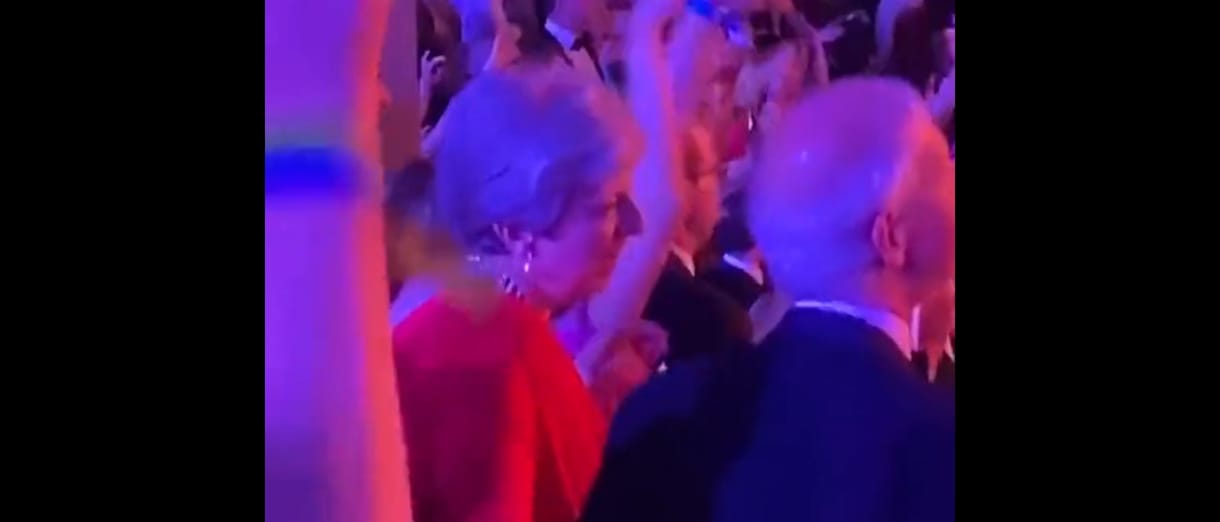 Tudja, mit csinált Theresa May aznap, amikor Boris Johnson bejelentette a lemondását?