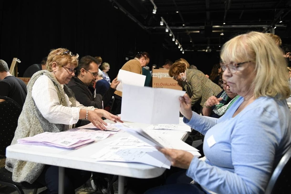 Már csak pár napig lehet delegáltakat küldeni a szavazatszámláló bizottságokba