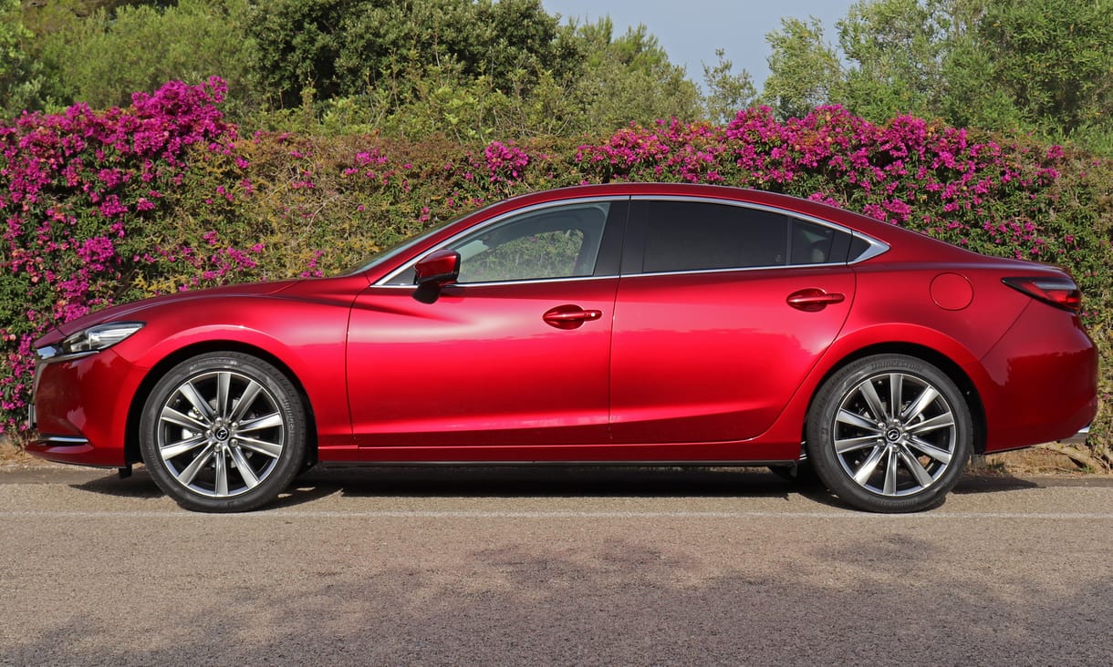 Hathatós válasz: kipróbáltuk a picit szebb és sokkal okosabb új Mazda 6-ot