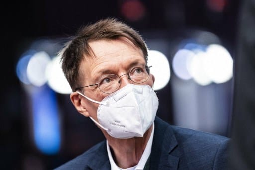 A német egészségügyi miniszter a kötelező oltás mellé állt
