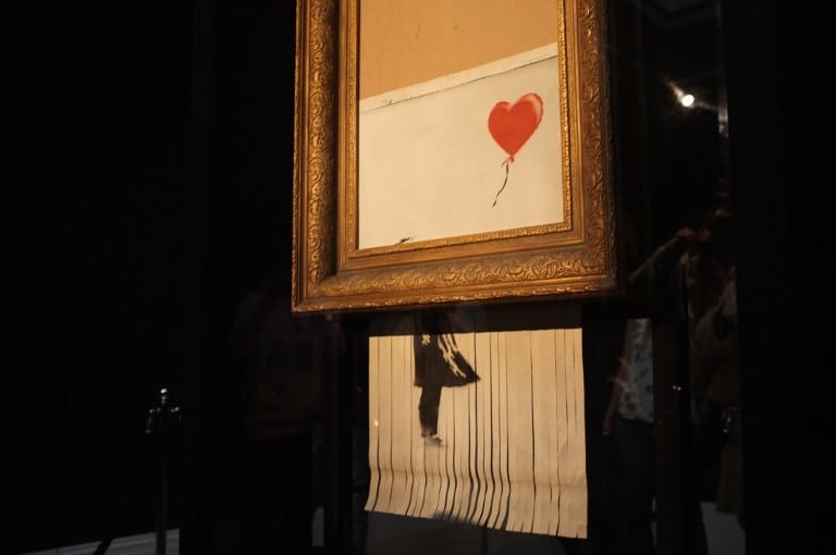 Direkt elrontották a félig ledarált Banksy-kép iratmegsemmisítőjét