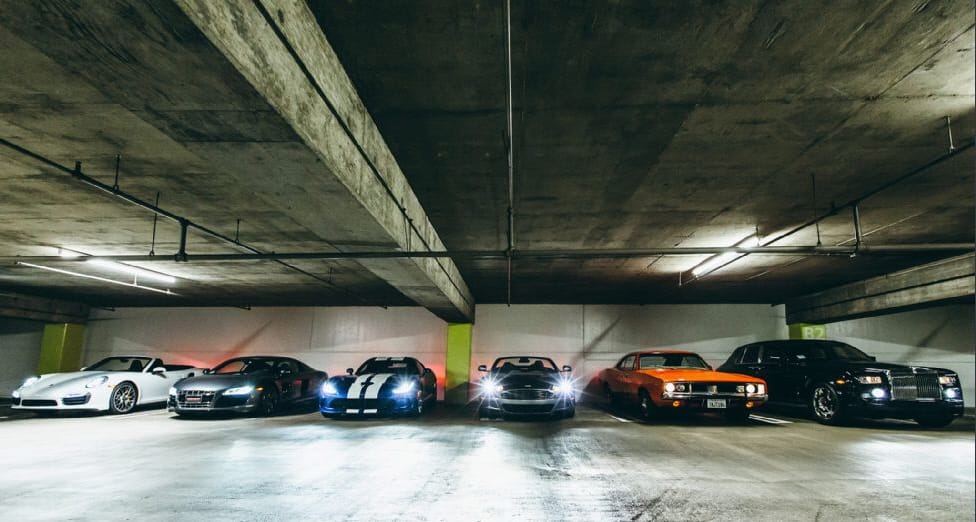 Egy Ferrarin is lehet közösködni – ilyen a szuperautós carsharing