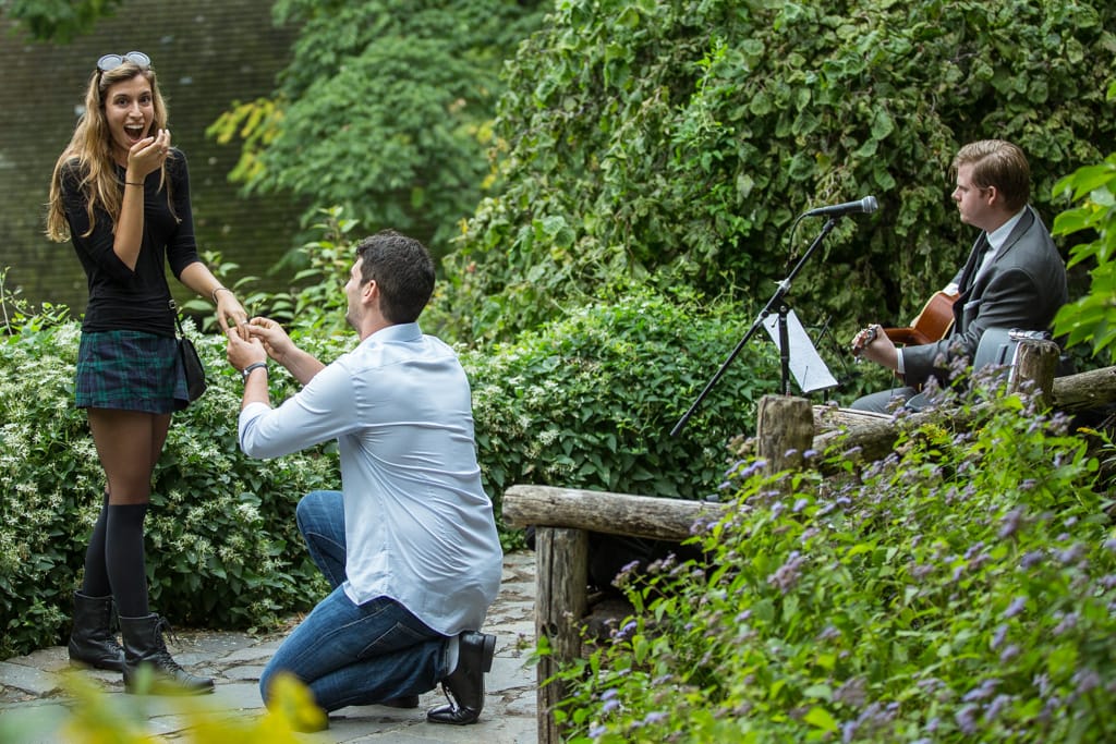 Íme, a paparazzo, akit házhoz hívnak az áldozatok