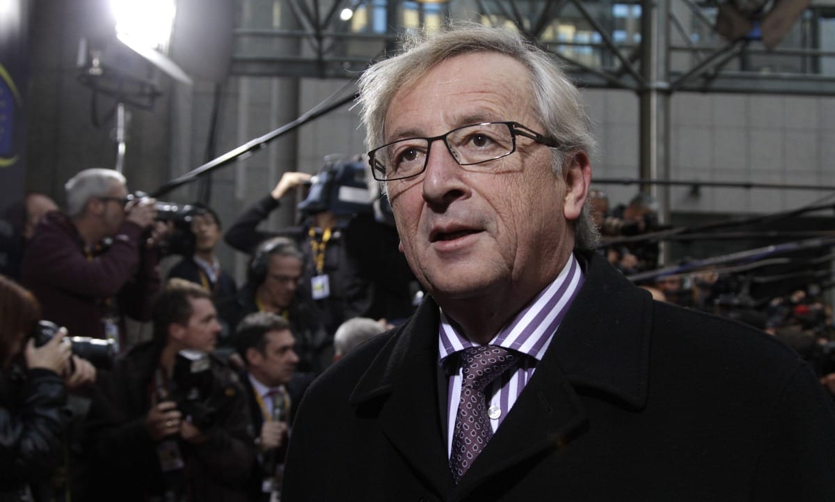 Juncker: nincs válságban az euró