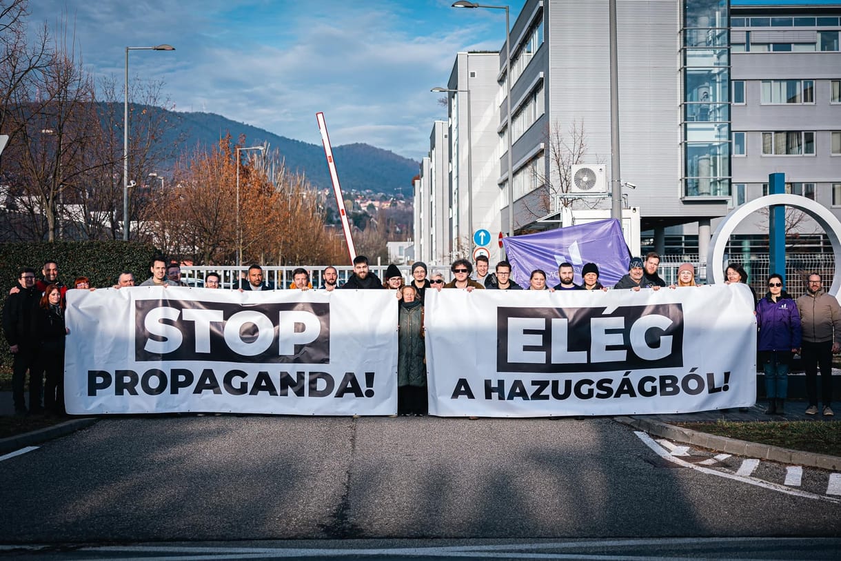 A Momentum pénteken újra megpróbálja megakadályozni Orbán rádióinterjúját
