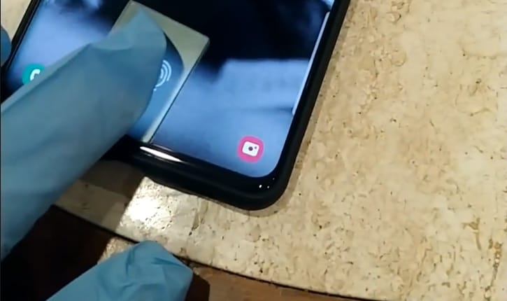 Így verték át a Galaxy S10 szuperbiztos ujjlenyomat-olvasóját