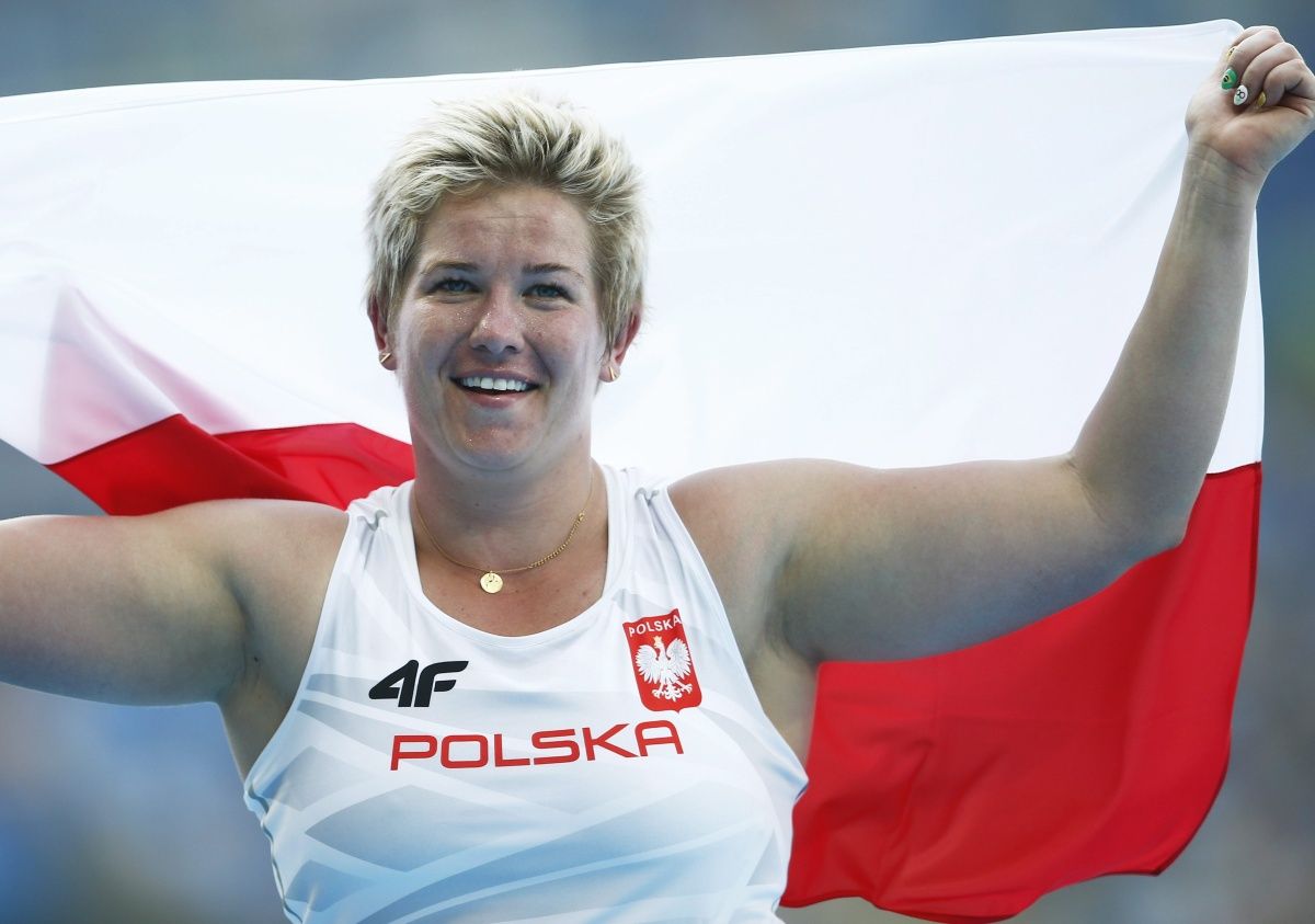 Elfogta a kocsijára ácsingózó tolvajt, de közben megsérült a női kalapácsvetés háromszoros olimpiai bajnoka