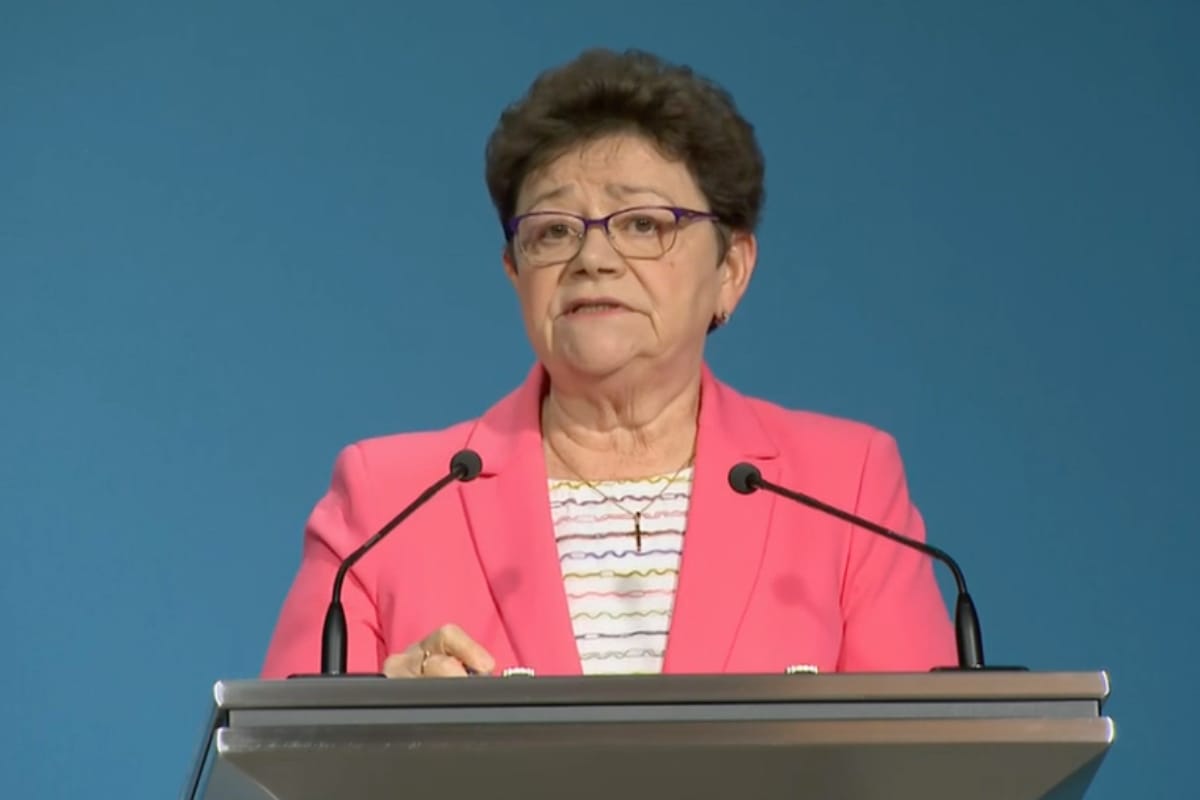 Müller Cecília: A két ünnep között elkezdődhet a védőoltások beadása